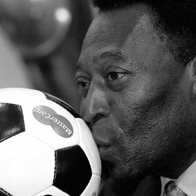 Edson Arantes do Nascimento - Pelé