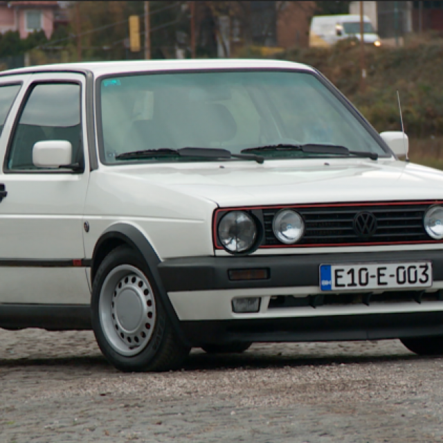 Volkswagen Golf 2