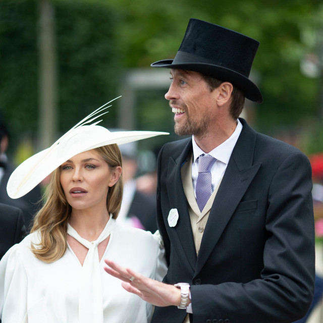Supružnici Abigail Clancy i Peter Crouch na konjičkim utrkama Royal Ascot 2019.