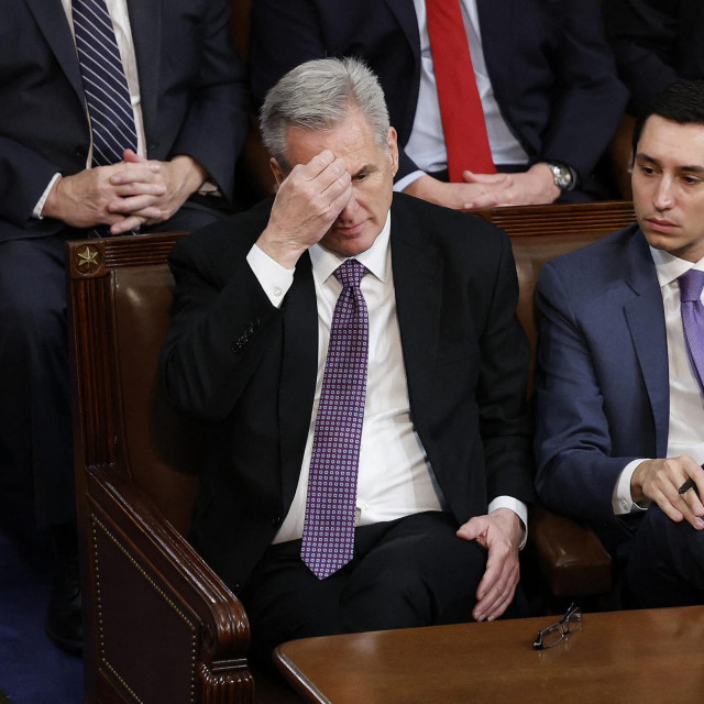 Kevin McCarthy (lijevo)