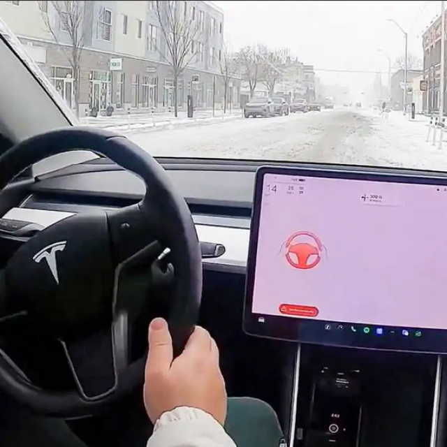 Tesla ‘Full Self Driving‘ sustav