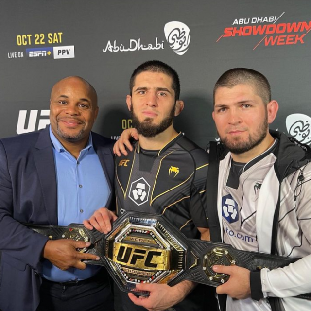 DC, Islam i Khabib