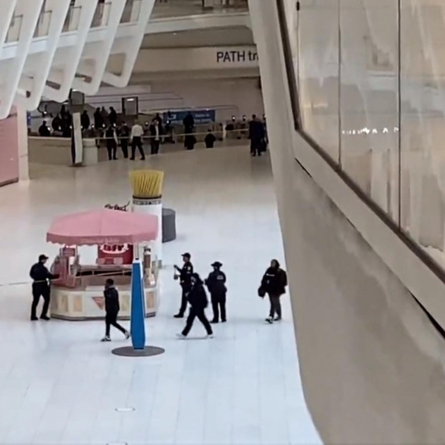 Evakuiran Svjetski trgovački centar u New Yorku