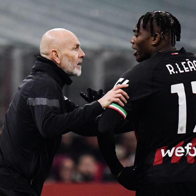 Stefano Pioli i Rafael Leao