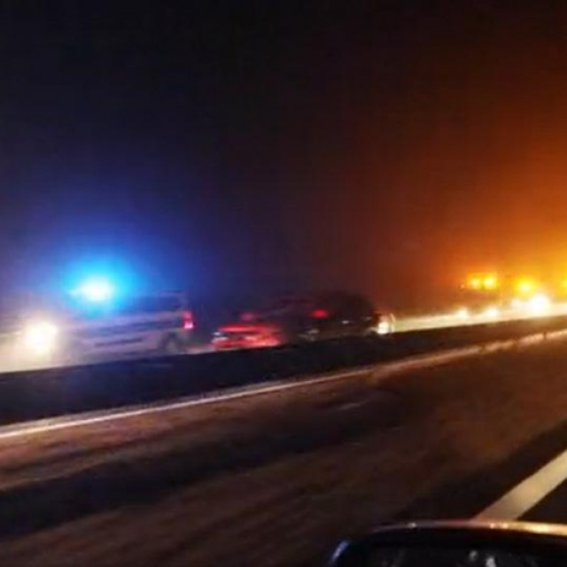 Prometni kolaps nakon sudara kod Nove Gradiške