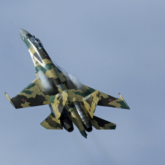 Suhoj Su-35 (arhivska fotografija)