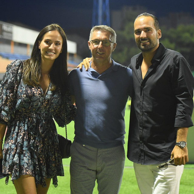 Marina i Marino Jurić te Damir Čanadi, trener Šibenika