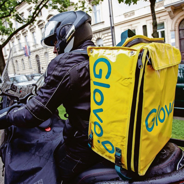 Glovo dostavljač
