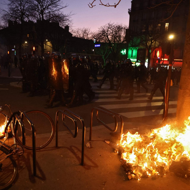 Prosvjed zbog mirovinske reforme