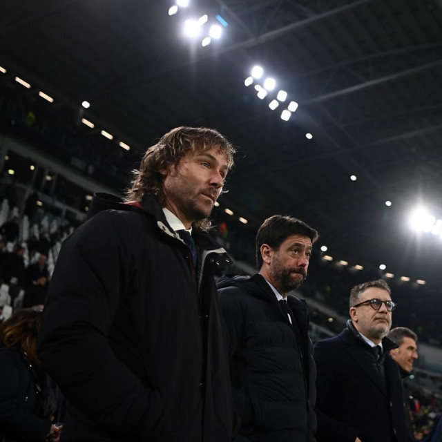 Pavel Nedved i Andrea Agnelli (prva dvojica u nizu)