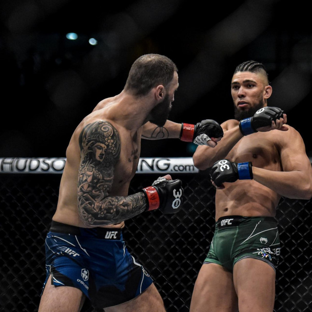  Paul Craig vs. Johnny Walker 