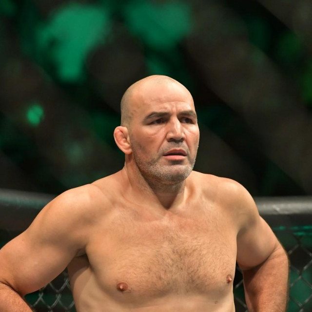Glover Teixeira