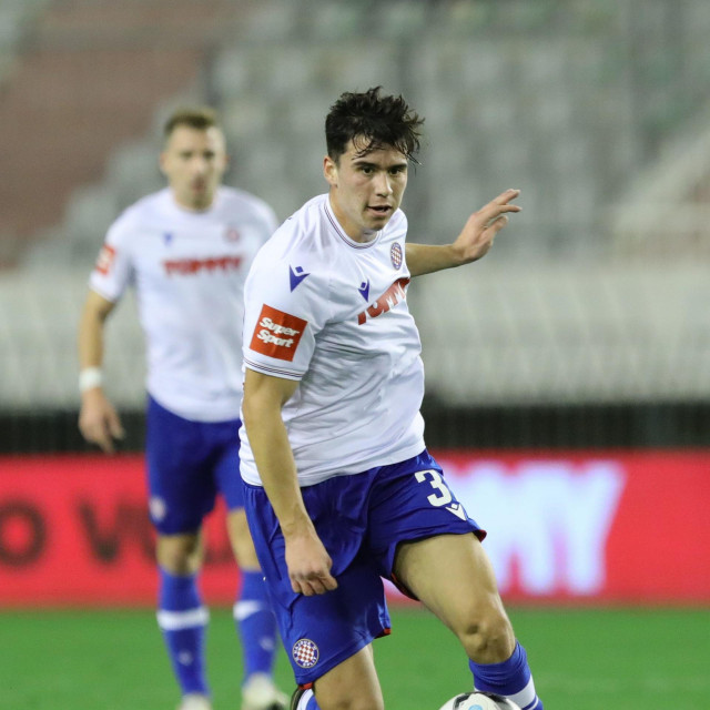 Dominik Prpić tijekom utakmice Hajduka i Schalkea