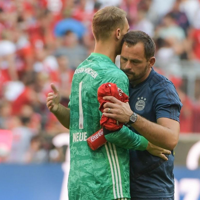 Manuel Neuer i Toni Tapalović