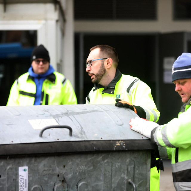 Tomislav Tomašević na terenu s radnicima Čistoće