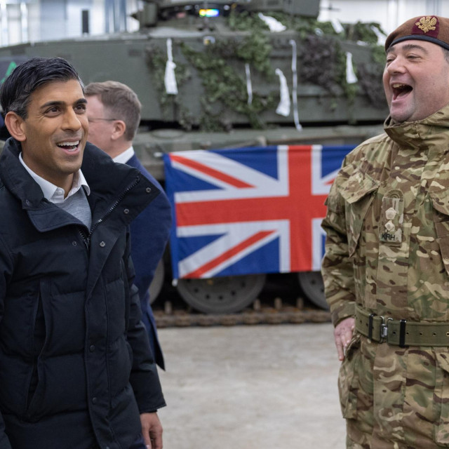 Rishi Sunak u posjetu britanskim trupama