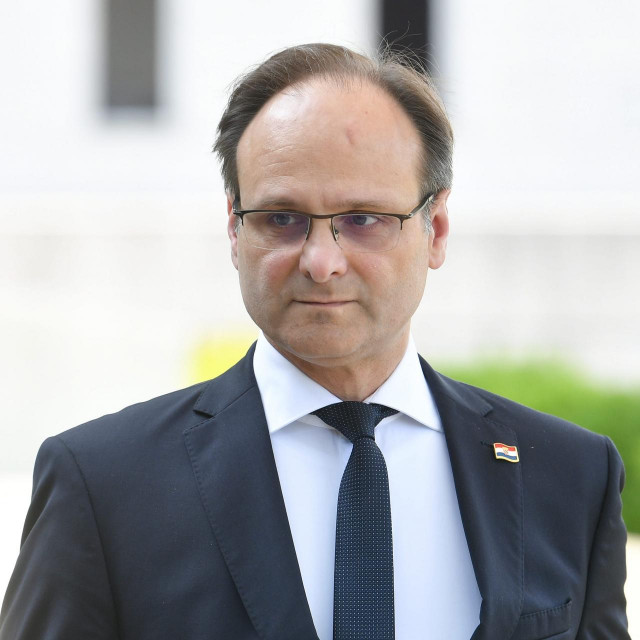 Zvonimir Frka-Petešić