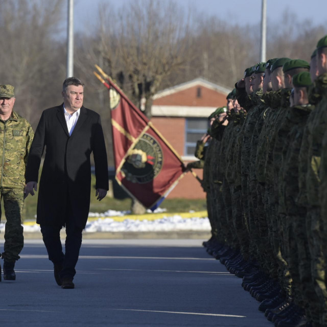 Milanović je izjave o Kosovu dao tijekom obilaska vojarne u Petrinji