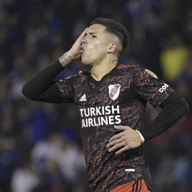 Enzo Fernandez u dresu River Platea
