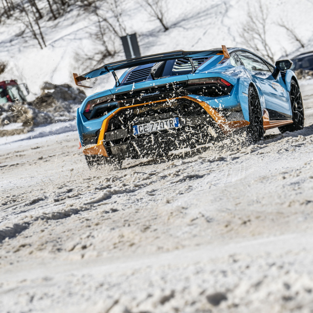 Lamborghini Huracan STO