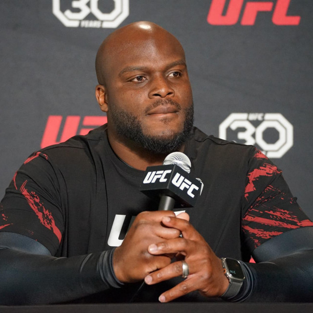  Derrick Lewis