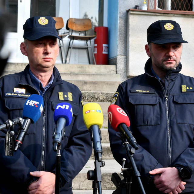 Zamjenik načelnika riječke Policijske uprave Hari Brnad i načelnik II. policijske postaje Rijeka Tihomir Pojer
