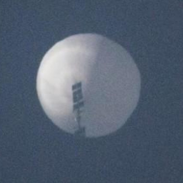Balon za koji Amerikanci tvrde da je kineski špijunski