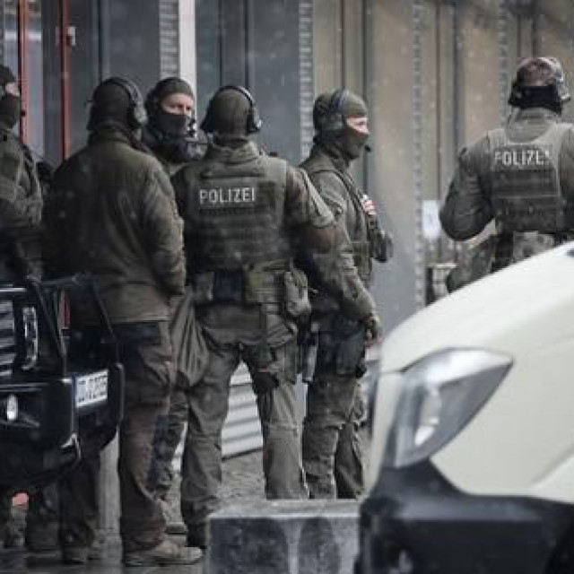 Njemačka specijalna policija, ilustracija