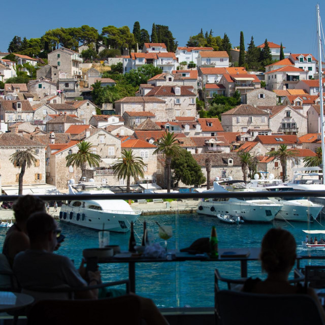 Hotelska kuca Sunčani Hvar