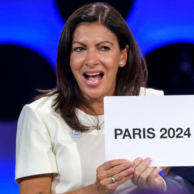 Anne Hidalgo ipak ne bi da Rusi dođu u Pariz