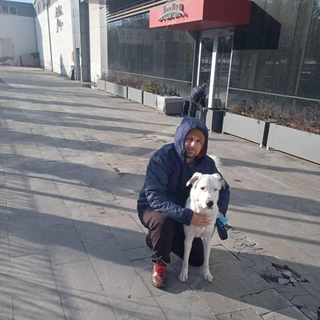 Luka Piljan i pas Coco