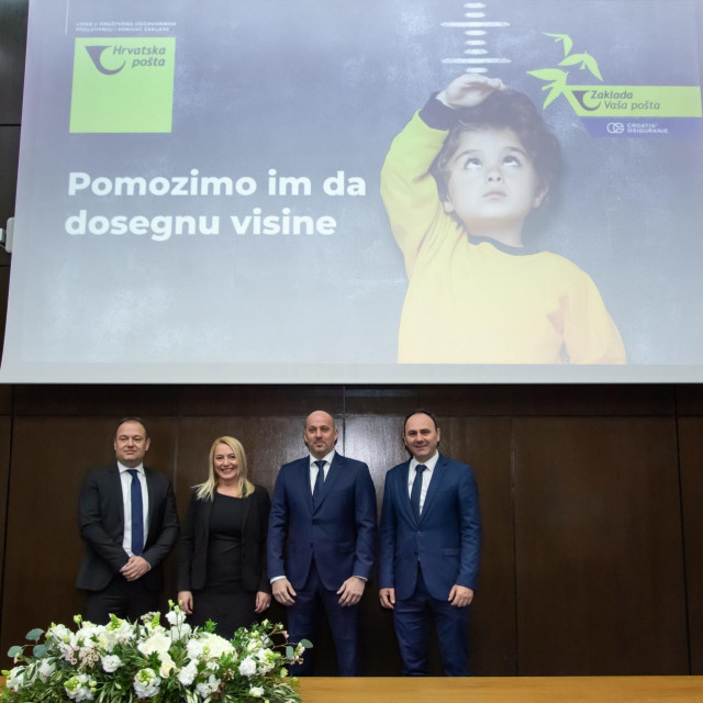 Na fotografiji: Hrvoje Parlov, Ivana Mrkonjic, Ivan Culo i Sinisa Sukunda.