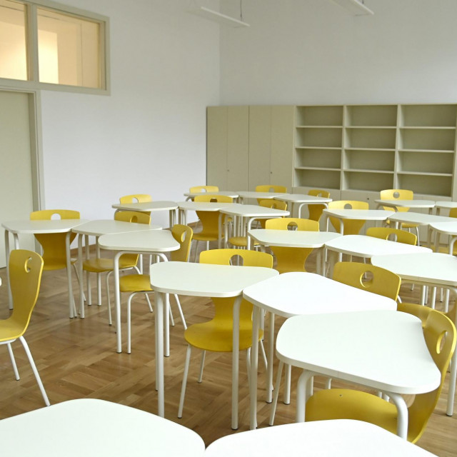 Školske klupe, ilustracija