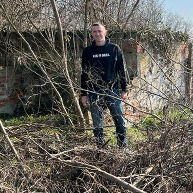 Ivan Penava poslao nam je fotografije ‘vikendice‘ i zemljišta koje su kupili prošle godine