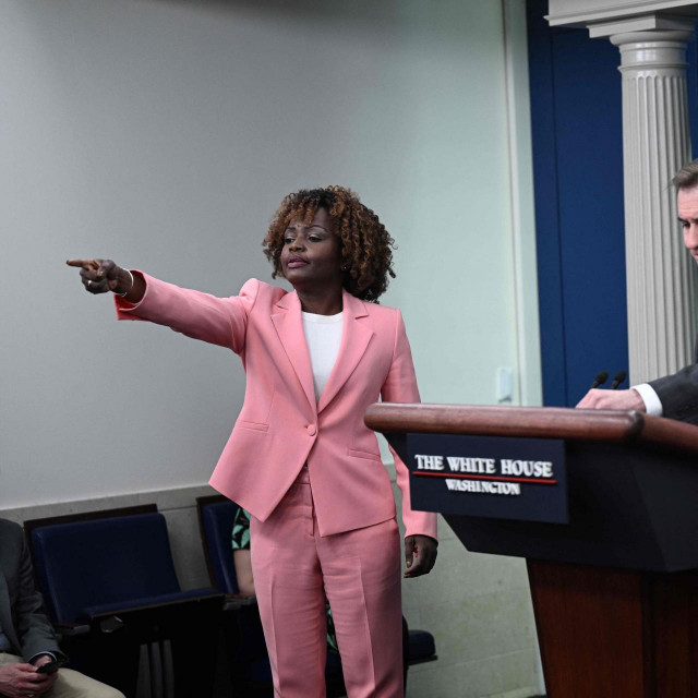 Karine Jean-Pierre i John Kirby 