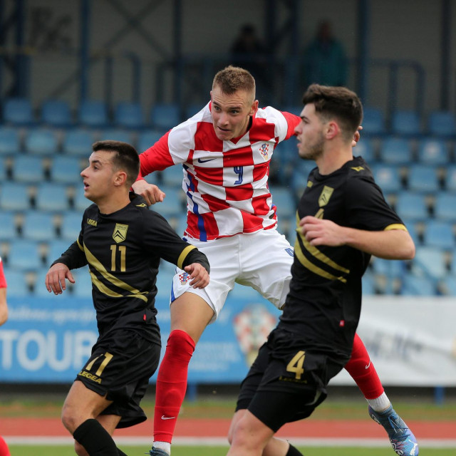 Julian Leguea, Matija Frigan, Stefan Thorne