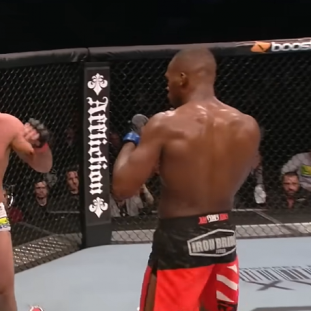 Mauricio ‘‘Shogun‘‘ Rua (desno) vs. Jon Jones