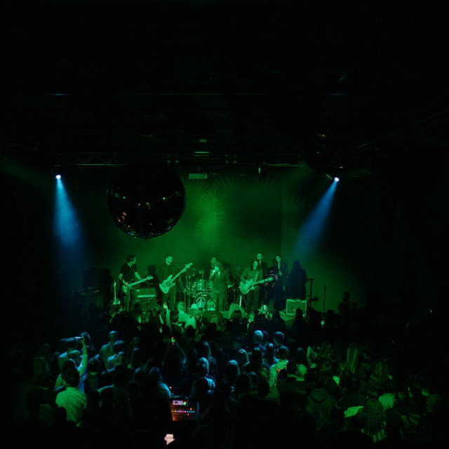 Lu Jakelić s bendom