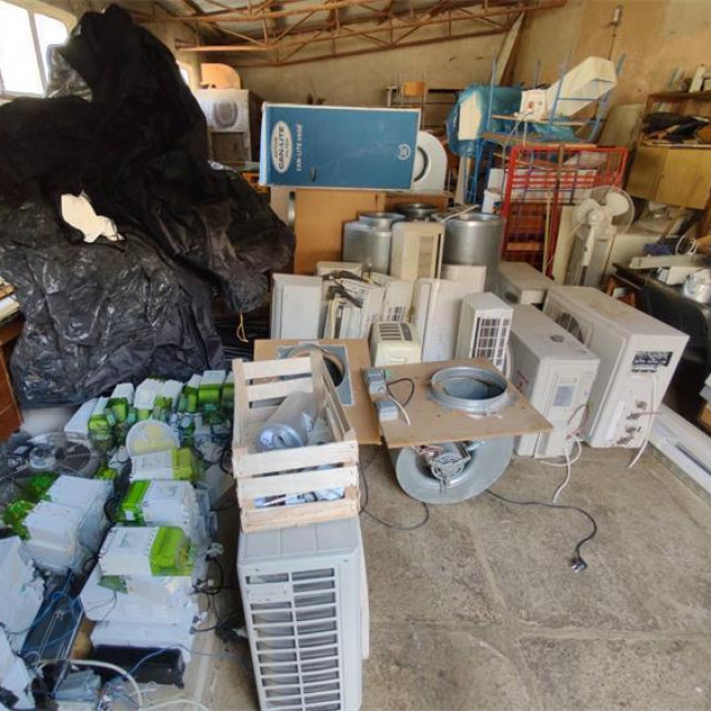 MUP fakultetima i školama donirao opremu zaplijenjenu u narko-akcijama