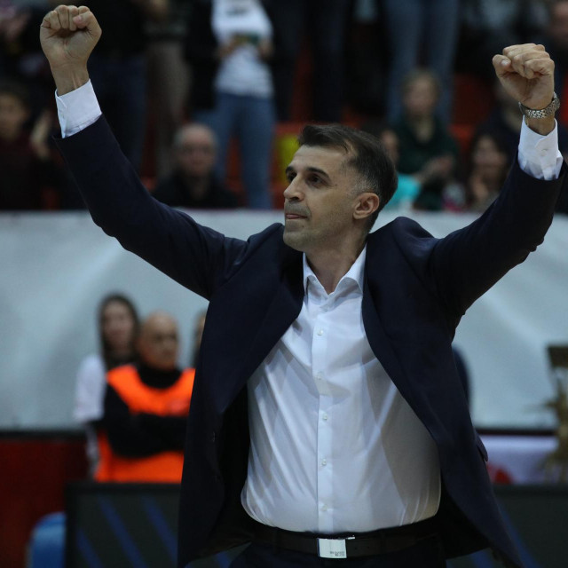 Trener Cibone Josip Sesar