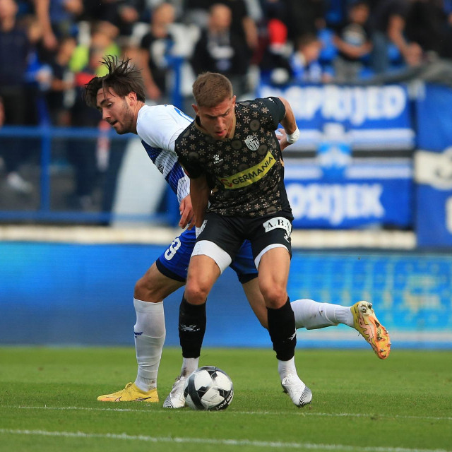 Marešić u dvoboju s Beljom