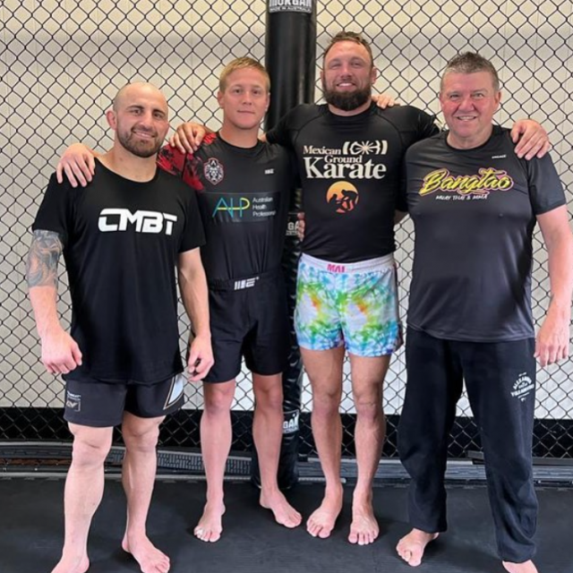 Volkanovski i Jones
