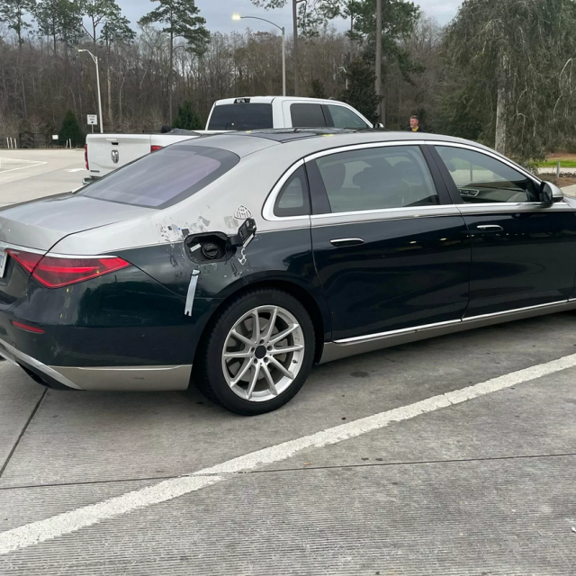 Mercedes-Maybach S680