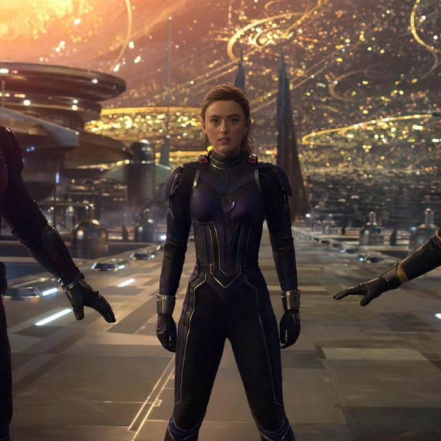 Paul Rudd kao Ant-Man, Kathryn Newton kao Cassie Lang i Evangeline Lilly kao Wasp u filmu Ant-Man i Wasp: Kvantumanija
