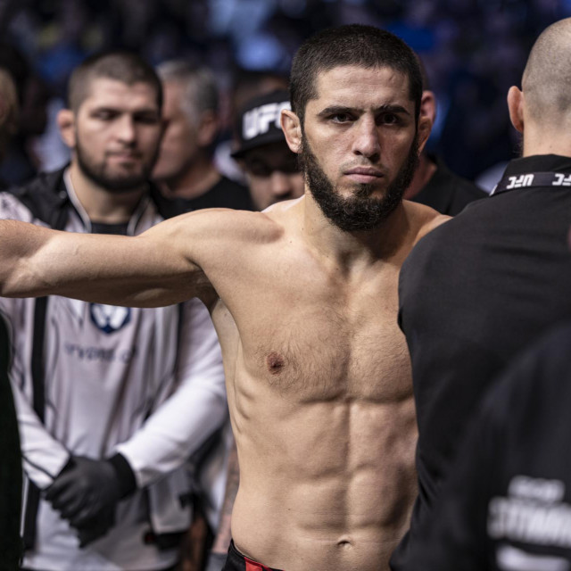  Islam Makhachev 