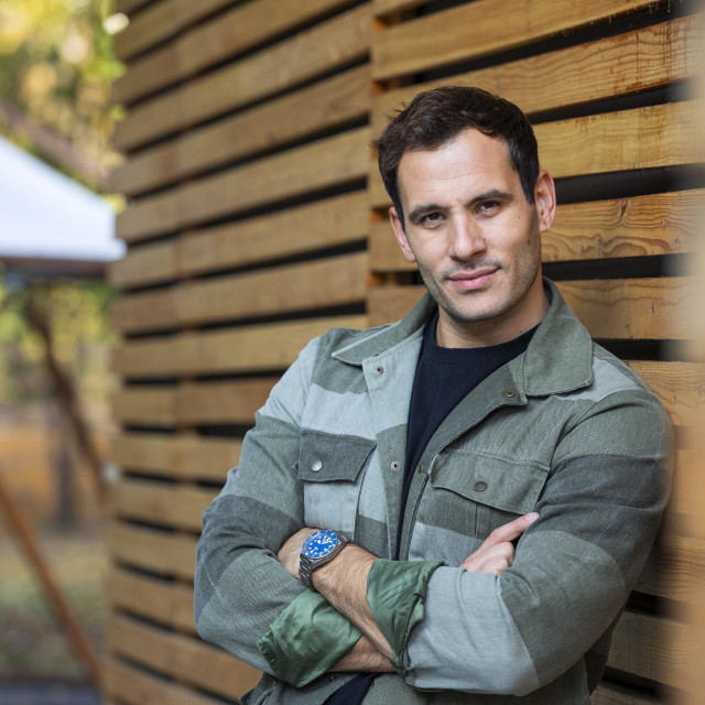 Mladi tata Fabijan Pavao Medvesek