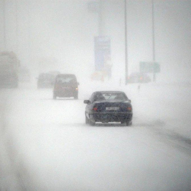 Detalj s dijela autoceste A1 izmedju Male kapele i tunela Sv. Rok