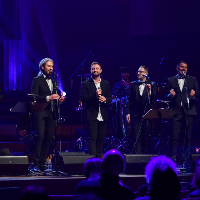 4 tenora i Matija Cvek