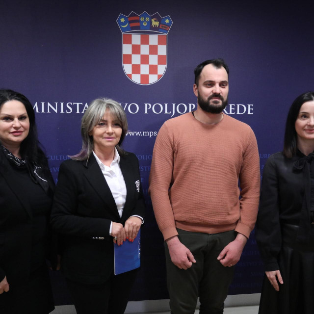 Katica Jerleković, Sunčana Glavak, Ilija Radić, Marija Vučković