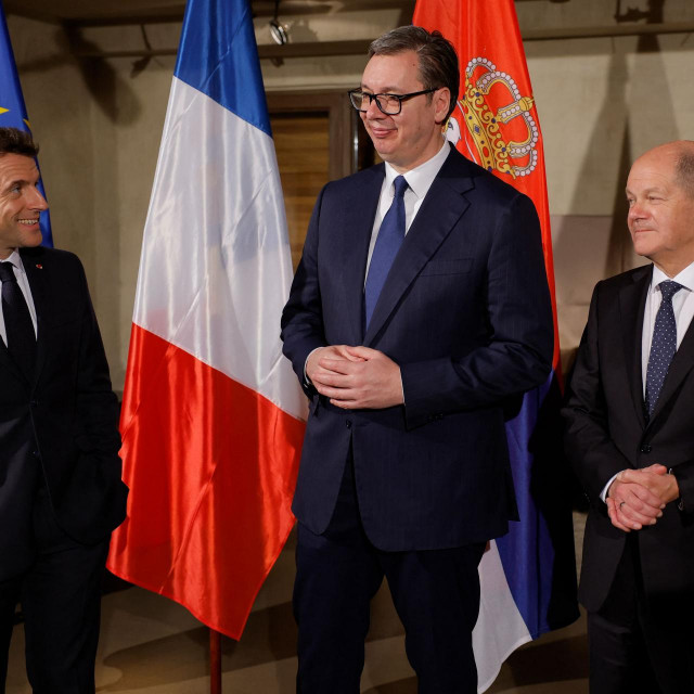 Emmanuel Macron,  Aleksandar Vučić i Olaf Scholz